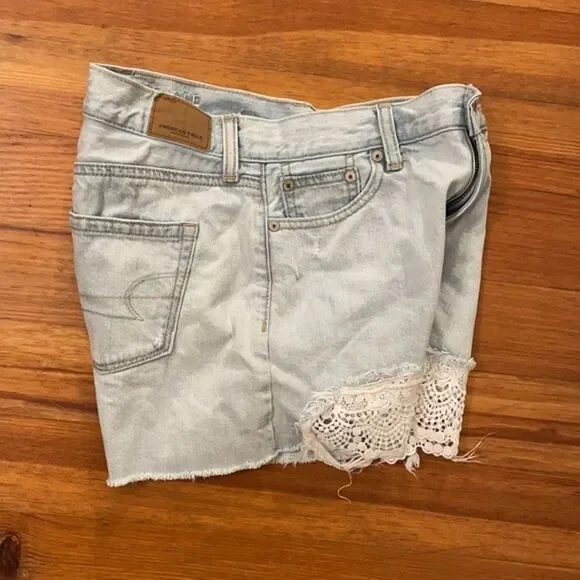 American Eagle Denim Cut-Off Jean Shorts Womens Size 0 Lace Boho Festival - Picture 10 of 13